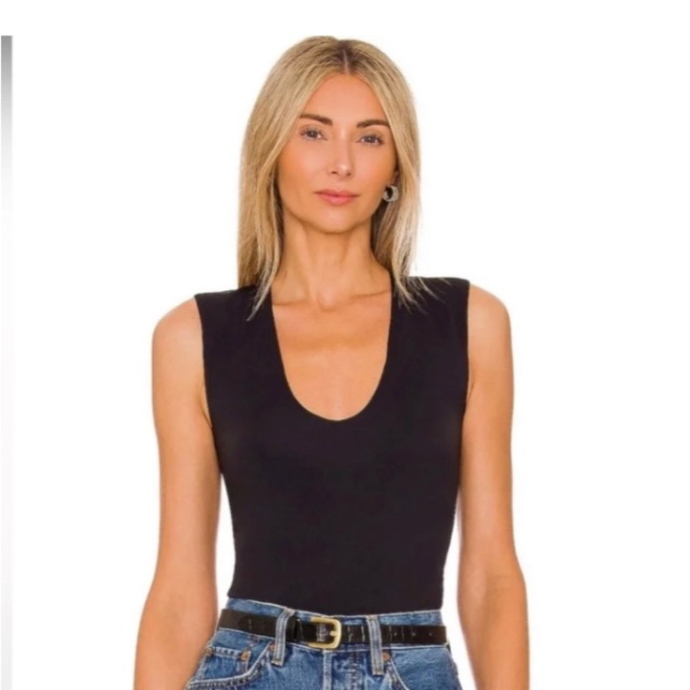 NWT free people second skin deep u black tank size small
